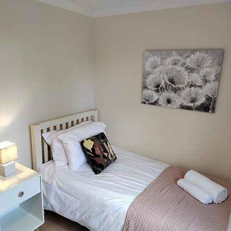 Wentworth Drive Contractor And Family 3 Bed Home Грантем Экстерьер фото