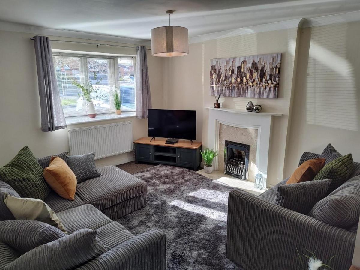 Wentworth Drive Contractor And Family 3 Bed Home Грантем Экстерьер фото