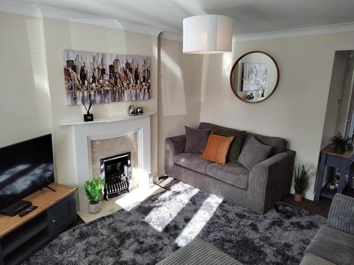 Wentworth Drive Contractor And Family 3 Bed Home Грантем Экстерьер фото